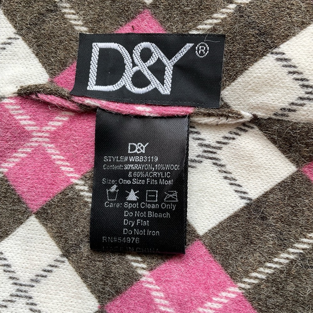 D&Y David and Young Winter Hat - Picture 5 of 9